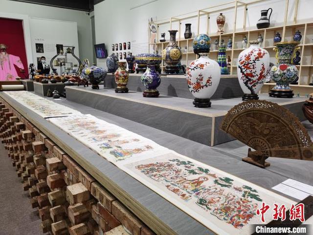 重慶首個對外文化貿易基地掛牌 將建非遺推廣中心助力文化出海